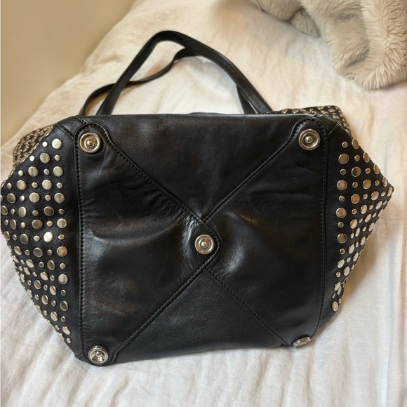 Stuart Weitzman Silver Studded Black Leather Tote Bag - Picture 4 of 9